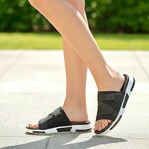 FitFlop Alyssa Black Adjustable Slide Sandals, size 41- 9/10